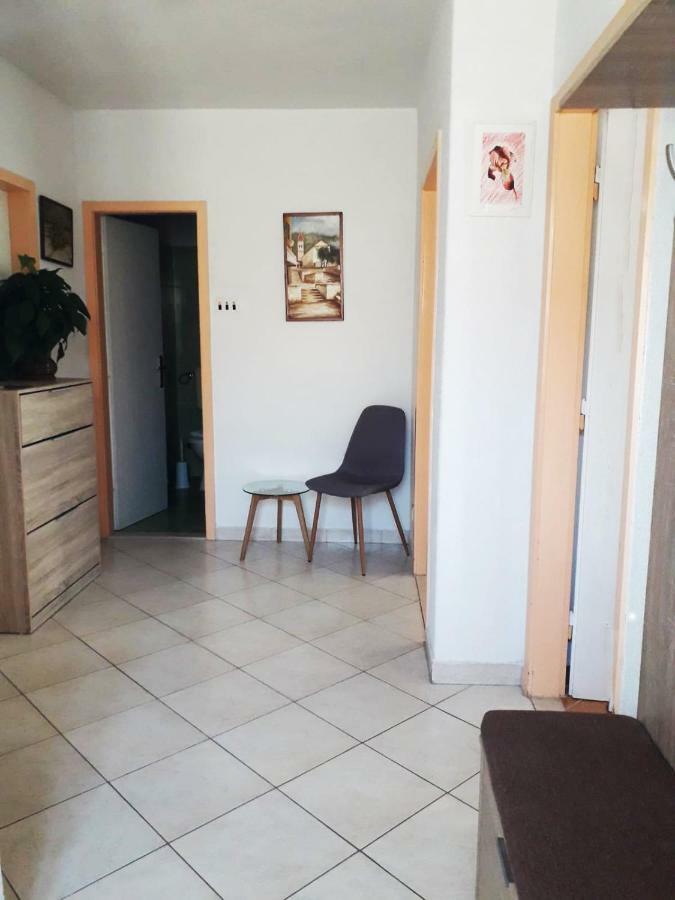 Apartment Mira Makarska